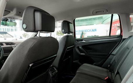 Volkswagen Tiguan II, 2017 год, 2 175 000 рублей, 15 фотография