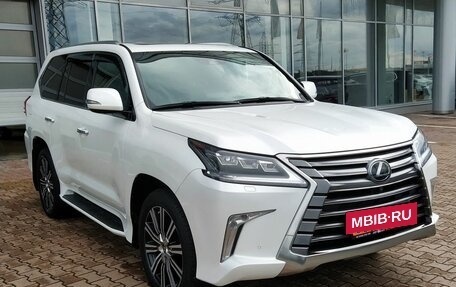 Lexus LX III, 2020 год, 11 000 000 рублей, 3 фотография