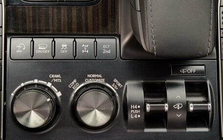 Lexus LX III, 2020 год, 11 000 000 рублей, 17 фотография