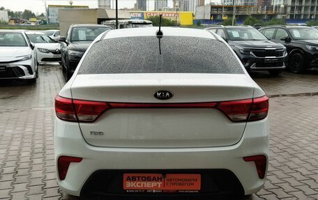 KIA Rio IV, 2017 год, 1 349 000 рублей, 5 фотография