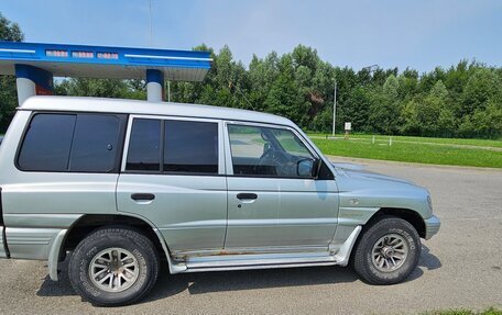 Mitsubishi Pajero III рестайлинг, 2002 год, 600 000 рублей, 3 фотография