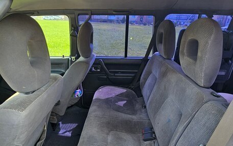 Mitsubishi Pajero III рестайлинг, 2002 год, 600 000 рублей, 9 фотография