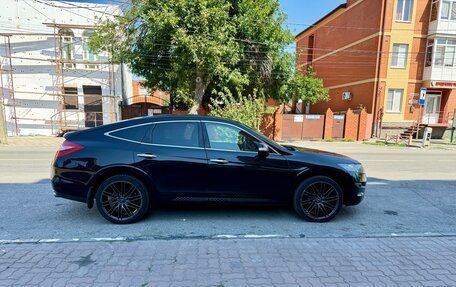 Honda Crosstour I рестайлинг, 2011 год, 925 000 рублей, 2 фотография