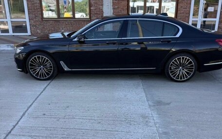 BMW 7 серия, 2017 год, 2 695 000 рублей, 2 фотография
