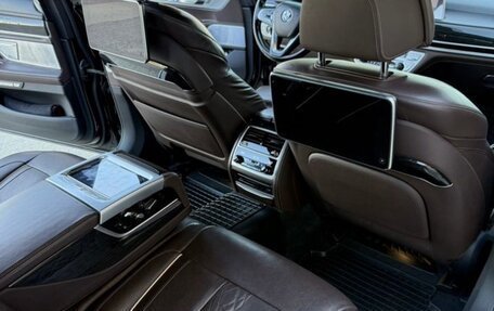BMW 7 серия, 2017 год, 2 695 000 рублей, 17 фотография