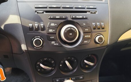 Mazda 3, 2012 год, 800 000 рублей, 10 фотография