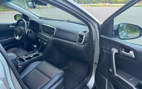 KIA Sportage IV рестайлинг, 2020 год, 2 620 000 рублей, 14 фотография