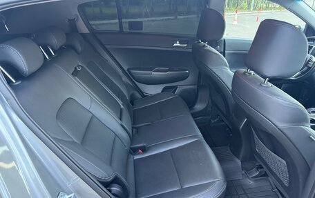 KIA Sportage IV рестайлинг, 2020 год, 2 620 000 рублей, 15 фотография