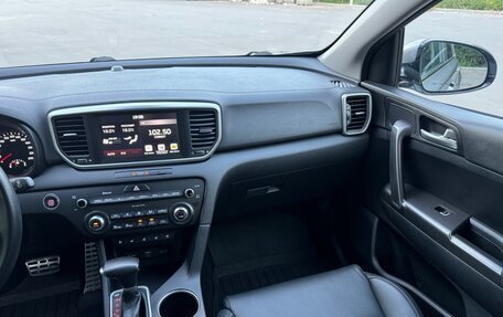 KIA Sportage IV рестайлинг, 2020 год, 2 620 000 рублей, 19 фотография
