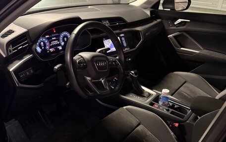 Audi Q3, 2021 год, 3 180 000 рублей, 10 фотография