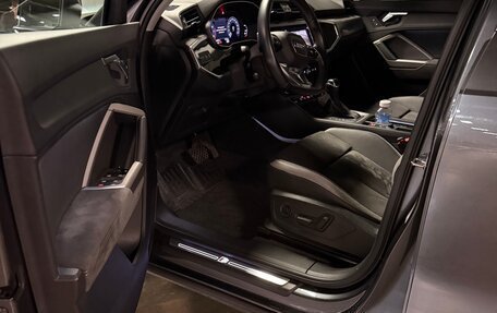 Audi Q3, 2021 год, 3 180 000 рублей, 11 фотография