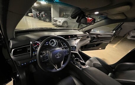 Toyota Camry, 2019 год, 2 950 000 рублей, 14 фотография