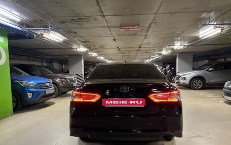 Toyota Camry, 2019 год, 2 950 000 рублей, 7 фотография