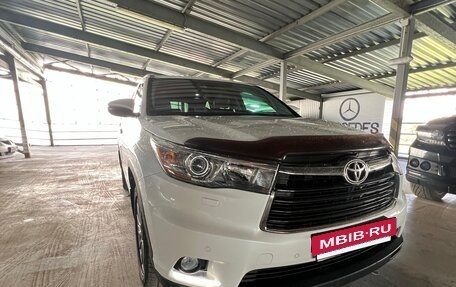 Toyota Highlander III, 2014 год, 3 300 000 рублей, 2 фотография