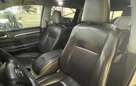 Toyota Highlander III, 2014 год, 3 300 000 рублей, 16 фотография