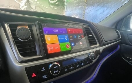 Toyota Highlander III, 2014 год, 3 300 000 рублей, 13 фотография
