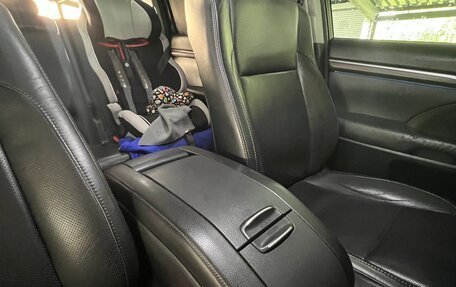 Toyota Highlander III, 2014 год, 3 300 000 рублей, 28 фотография
