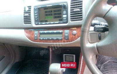 Toyota Camry V40, 2002 год, 750 000 рублей, 1 фотография