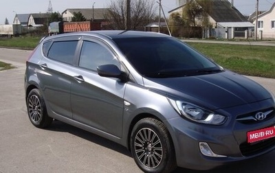 Hyundai Solaris II рестайлинг, 2014 год, 850 000 рублей, 1 фотография
