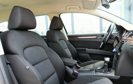 Skoda Superb III рестайлинг, 2012 год, 1 029 000 рублей, 17 фотография