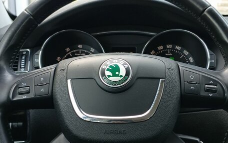 Skoda Superb III рестайлинг, 2012 год, 1 029 000 рублей, 11 фотография