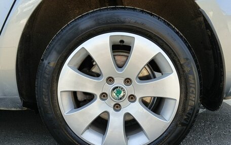 Skoda Superb III рестайлинг, 2012 год, 1 029 000 рублей, 8 фотография