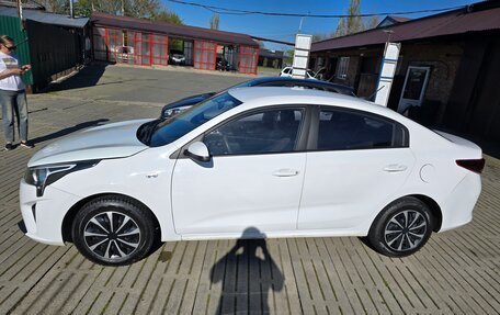 KIA Rio IV, 2021 год, 920 000 рублей, 7 фотография