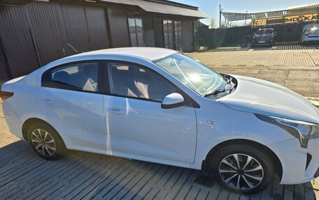 KIA Rio IV, 2021 год, 920 000 рублей, 5 фотография