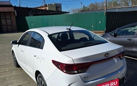 KIA Rio IV, 2021 год, 920 000 рублей, 4 фотография