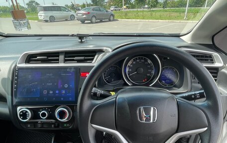 Honda Fit III, 2014 год, 1 190 000 рублей, 16 фотография