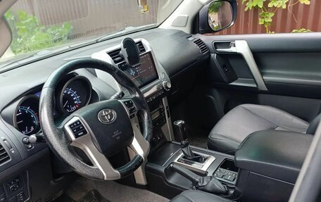 Toyota Land Cruiser Prado 150 рестайлинг 2, 2013 год, 3 399 000 рублей, 4 фотография