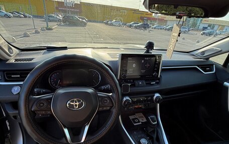 Toyota RAV4, 2020 год, 3 480 000 рублей, 12 фотография