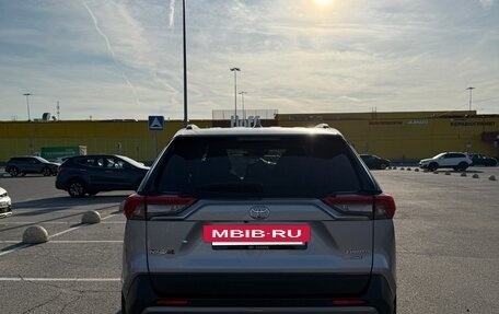 Toyota RAV4, 2020 год, 3 480 000 рублей, 6 фотография