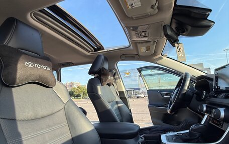 Toyota RAV4, 2020 год, 3 480 000 рублей, 15 фотография