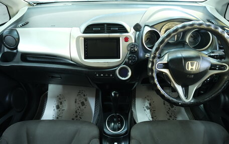 Honda Fit III, 2010 год, 529 000 рублей, 14 фотография