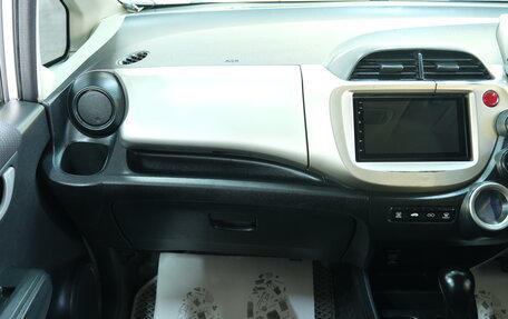 Honda Fit III, 2010 год, 529 000 рублей, 17 фотография