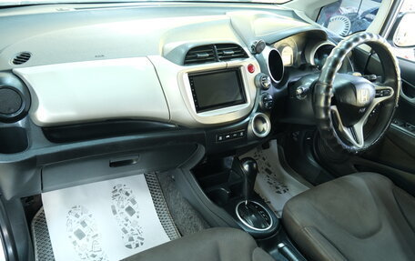 Honda Fit III, 2010 год, 529 000 рублей, 18 фотография