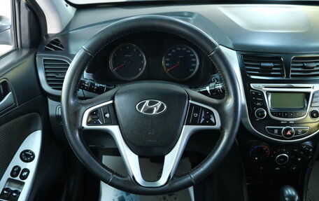 Hyundai Solaris II рестайлинг, 2013 год, 969 000 рублей, 11 фотография