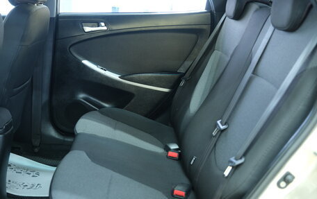 Hyundai Solaris II рестайлинг, 2013 год, 969 000 рублей, 20 фотография