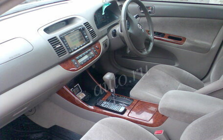 Toyota Camry V40, 2002 год, 750 000 рублей, 3 фотография