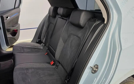 Volkswagen Golf VIII, 2025 год, 3 100 000 рублей, 20 фотография