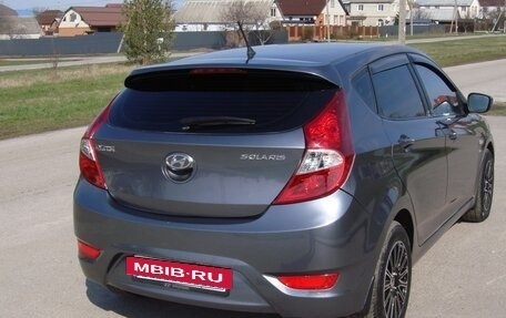 Hyundai Solaris II рестайлинг, 2014 год, 850 000 рублей, 4 фотография