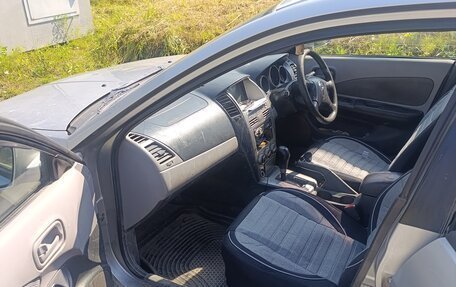Nissan Wingroad III, 2002 год, 230 000 рублей, 2 фотография