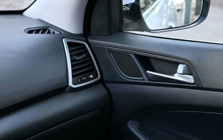Hyundai Tucson III, 2018 год, 2 250 000 рублей, 24 фотография