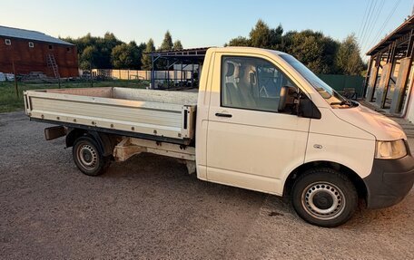 Volkswagen Transporter T5 рестайлинг, 2008 год, 930 000 рублей, 2 фотография