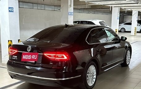 Volkswagen Passat B8 рестайлинг, 2016 год, 1 400 000 рублей, 26 фотография