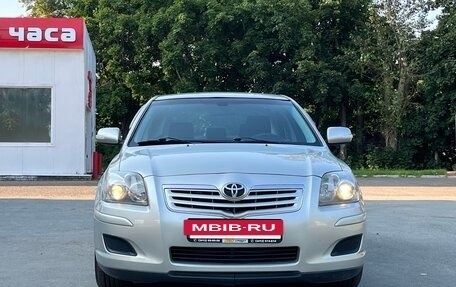 Toyota Avensis III рестайлинг, 2007 год, 689 000 рублей, 3 фотография