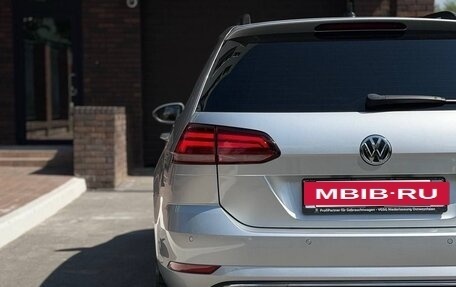 Volkswagen Golf VII, 2020 год, 1 690 000 рублей, 13 фотография