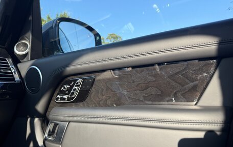 Land Rover Range Rover IV рестайлинг, 2019 год, 9 200 000 рублей, 11 фотография
