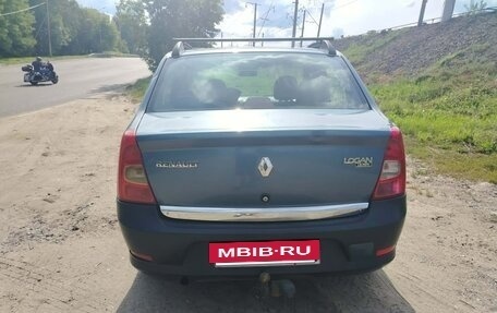 Renault Logan I, 2010 год, 300 000 рублей, 2 фотография